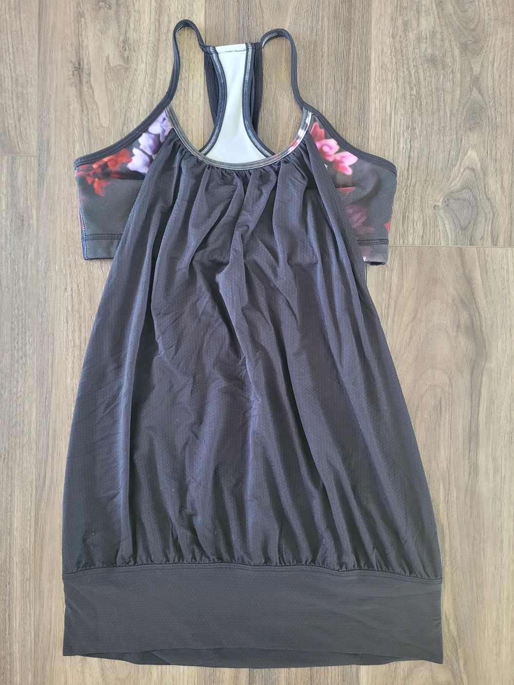 Lululemon No Limits Tank Floral Bra Detail Print